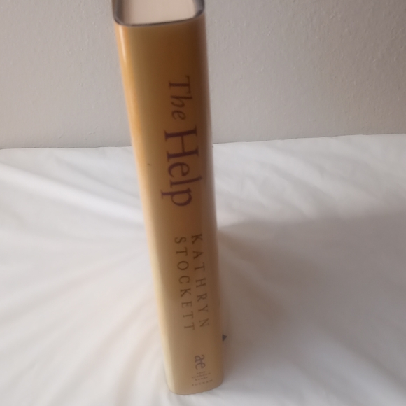 The Help by Kathryn Stockett - Picture 3 of 4